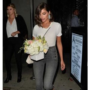 🌟J Brand Natasha: Style Worn by JLo. Skinny Hi Rise in Indigo, Size 27. NWOT